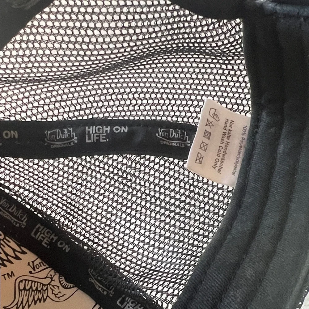 Von Dutch Black and White Logo Cap - Picture 7 of 13